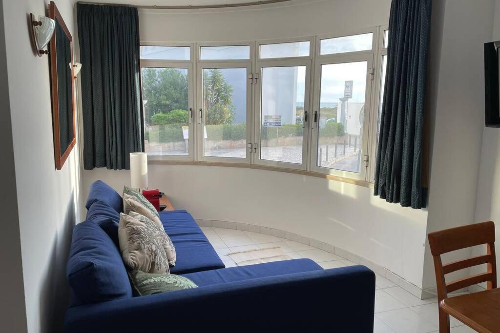 Blue - Beachfront Apartment Armação de Pêra Eksteriør billede